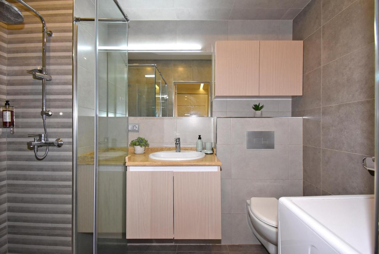 Home4You Apartments On Koghbatsi Yerevan Ngoại thất bức ảnh
