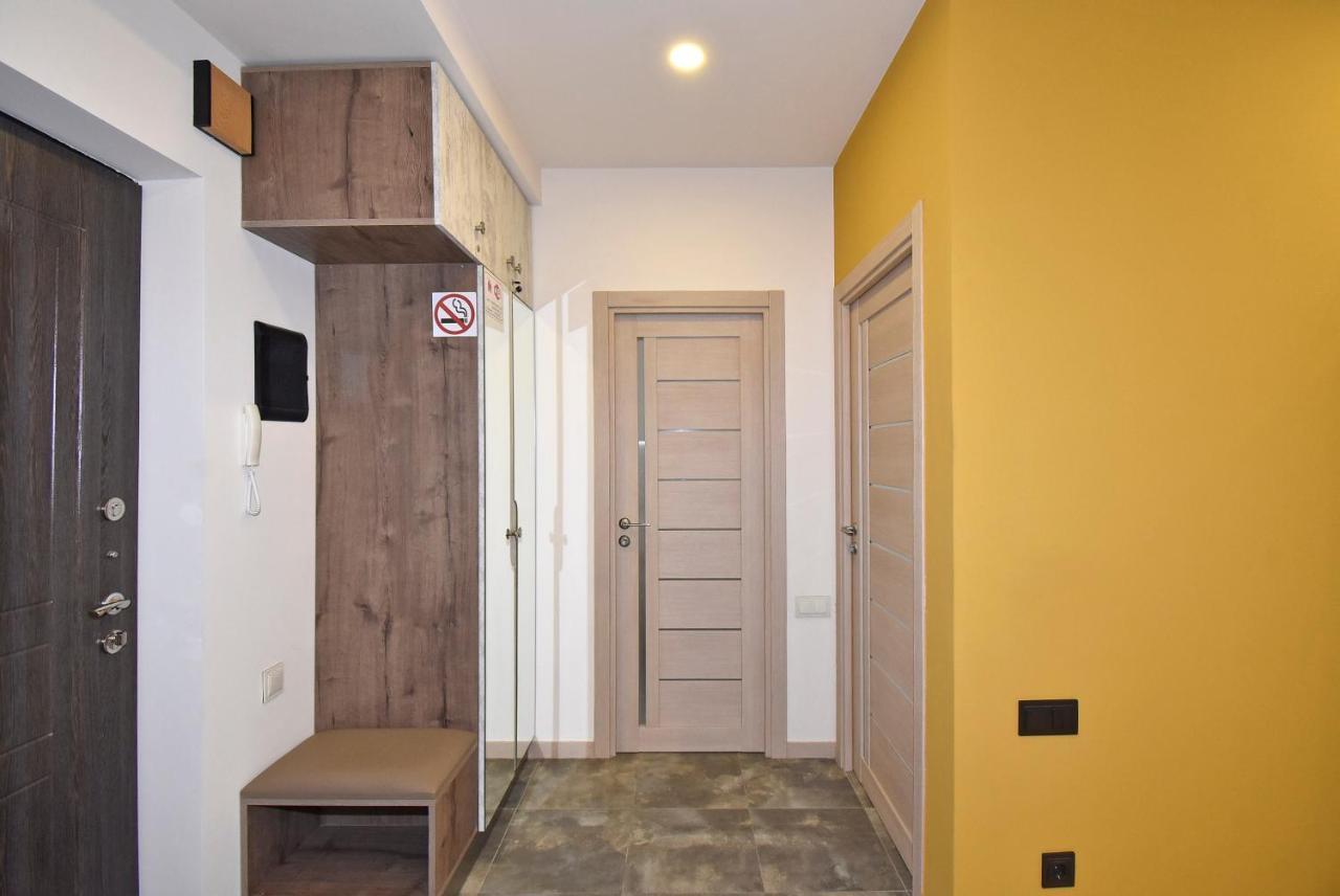 Home4You Apartments On Koghbatsi Yerevan Ngoại thất bức ảnh