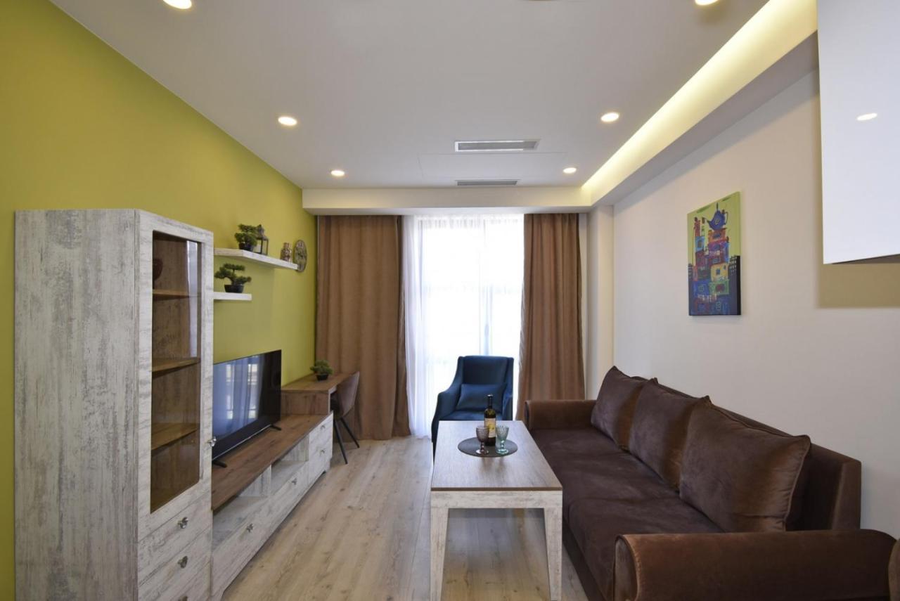 Home4You Apartments On Koghbatsi Yerevan Ngoại thất bức ảnh