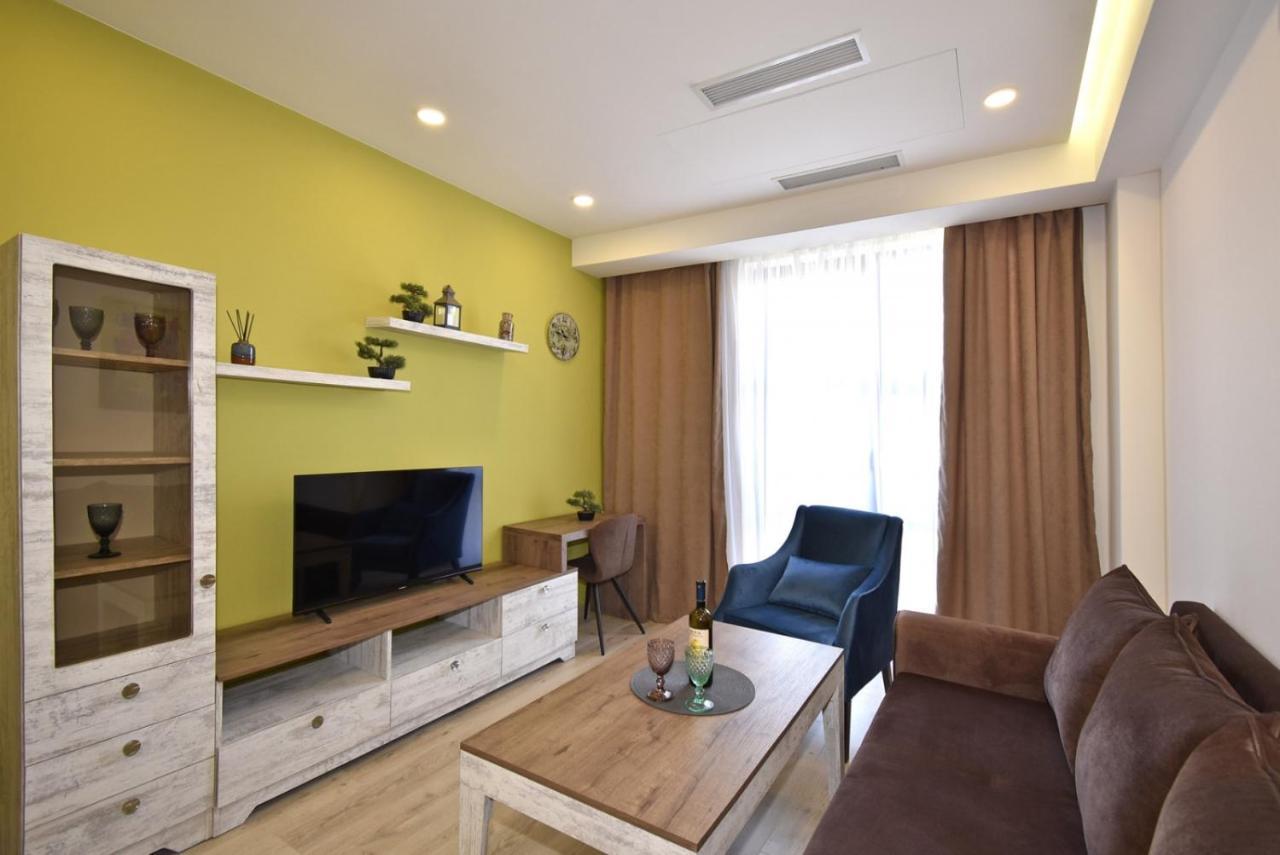 Home4You Apartments On Koghbatsi Yerevan Ngoại thất bức ảnh