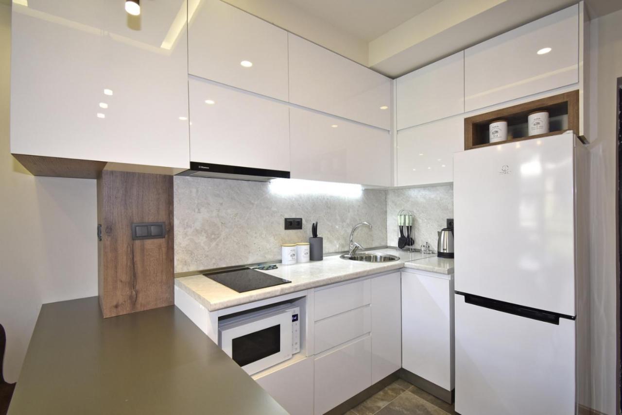 Home4You Apartments On Koghbatsi Yerevan Ngoại thất bức ảnh